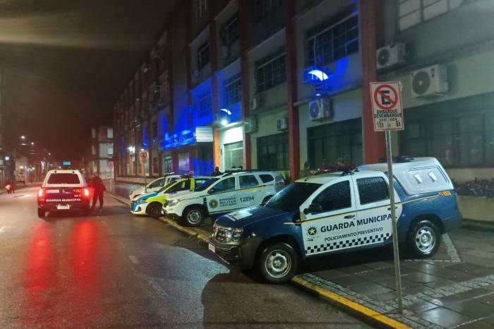 Ações foram realizadas entre sexta e domingo em diversos bairros e avenidas de Pelotas