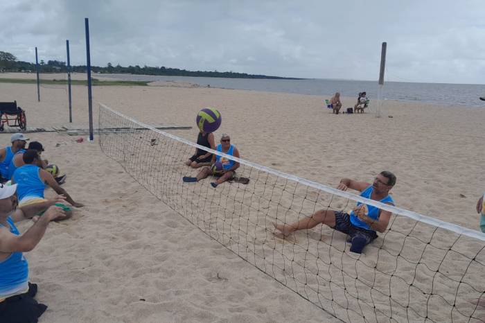 Durante o evento foi lançado o 1º Campeonato de Vôlei Sentado da Praia do Laranjal, marcado para março