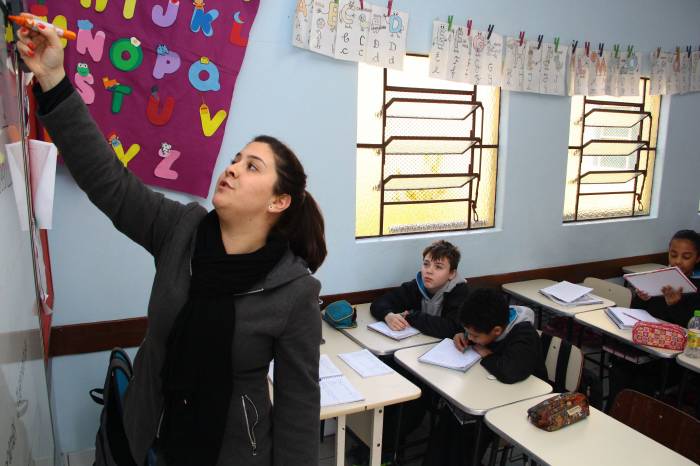 Projetos e ações pedagógicas estão voltados à promoção da paz e à construção de educação antirrascista