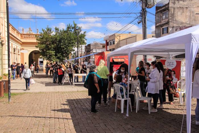 Evento foi realizado pelo Município, com programações gratuitas voltadas para as áreas de saúde e segurança, em comemoração ao Mês da Mulher