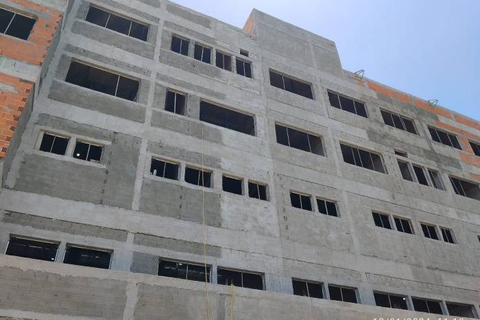 Projeto está com andamento dentro do previsto e na fase de implementação das instalações complementares