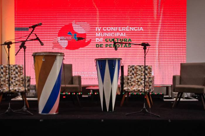 No ato, foi aprovado o texto do Plano Municipal de Cultura, que irá regular as metas e ações do Município em relação a atividades da área