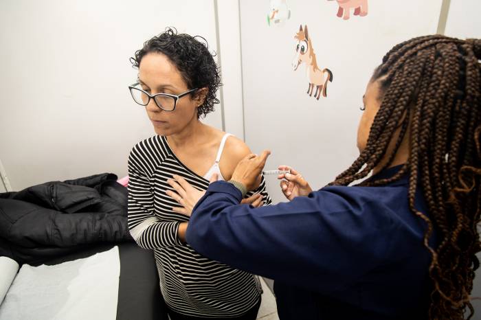 Campanha de incentivo à vacinação contra a Influenza, contou com mais de 50 pontos de imunização em toda a cidade