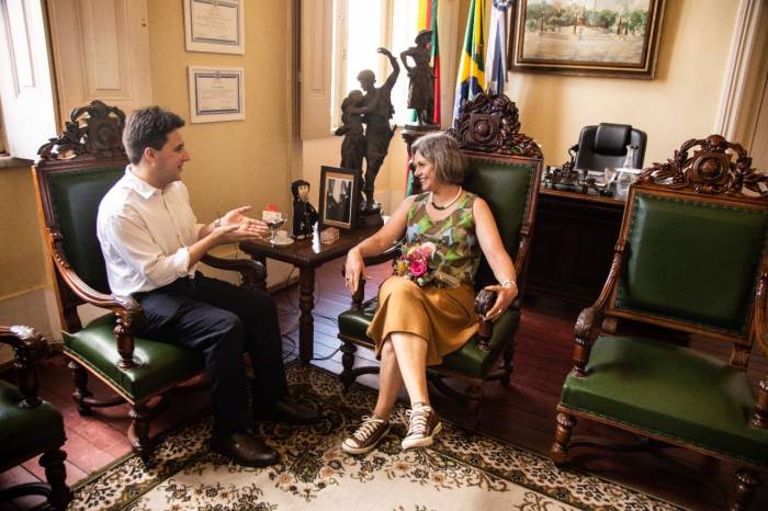 Pauta foi tratada durante encontro com diretor do Departamento de Políticas para Juventude do governo do Estado