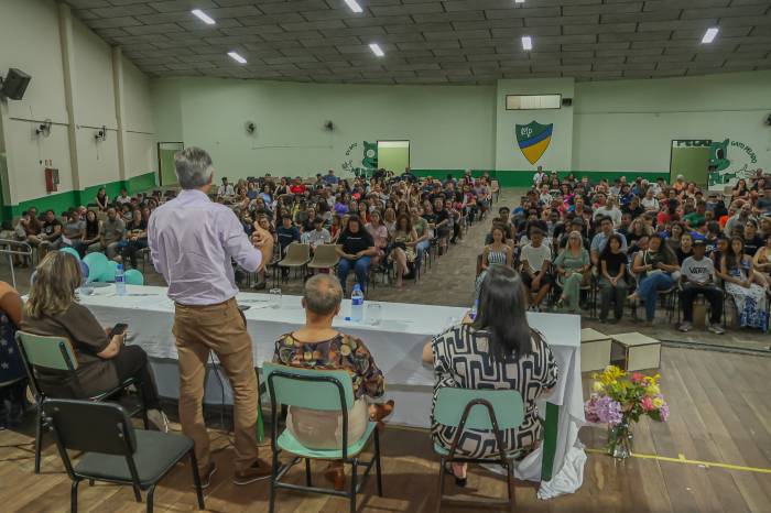 Cerimônia celebra os estudantes da Rede Municipal de Ensino melhores colocados na utilização da plataforma Khan Academy
