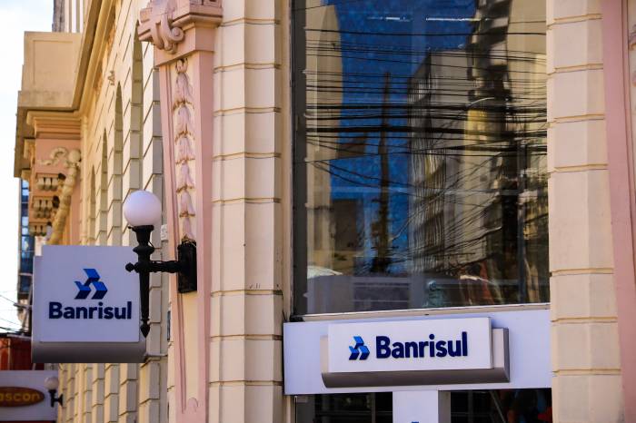 Requisição apropriada estará disponível no aplicativo do Banrisul ou nas agências da instituição. Tire suas dúvidas e confira orientações