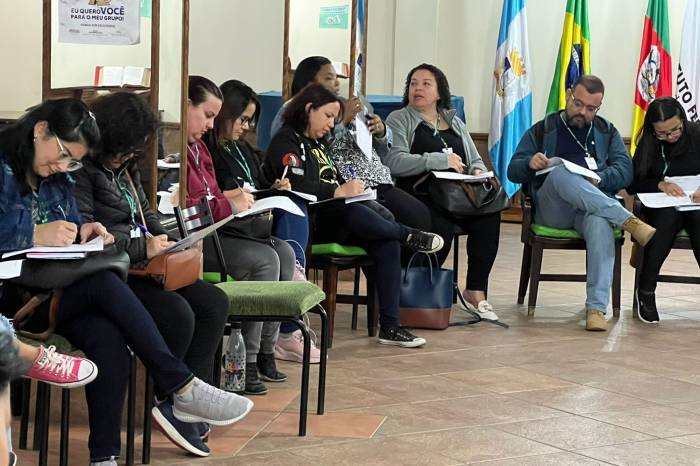Profissionais da rede municipal de Educação passam a contar com curso de informática