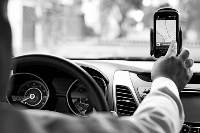 Decreto 6.355/2021 organiza prestação do serviço de transporte privado individual de passageiros