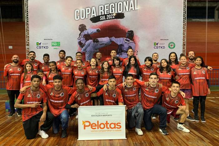 Equipe do projeto Quem Luta Não Briga alcançou o maior número de medalhistas do campeonato