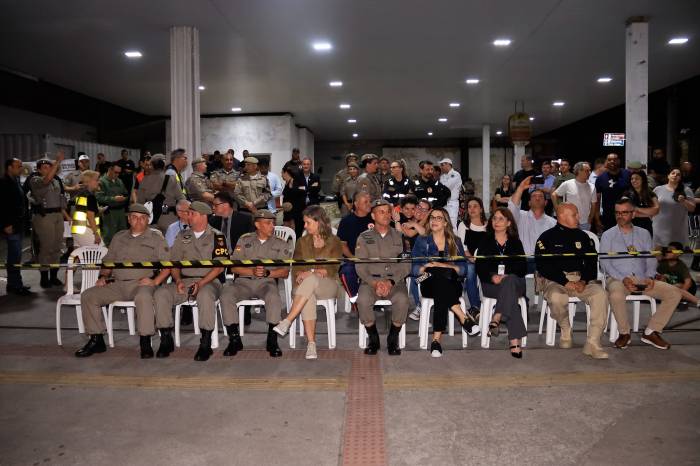 Exercício do Plano de Defesa da Cidade, com simulação de roubo a banco, envolveu órgãos de segurança pública de Pelotas