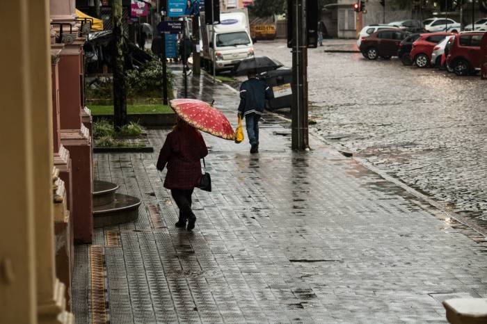 Em 48 horas, a média de precipitações chegou a 60 milímetros, enquanto a previsão para o normal do mês é de 119 milímetros