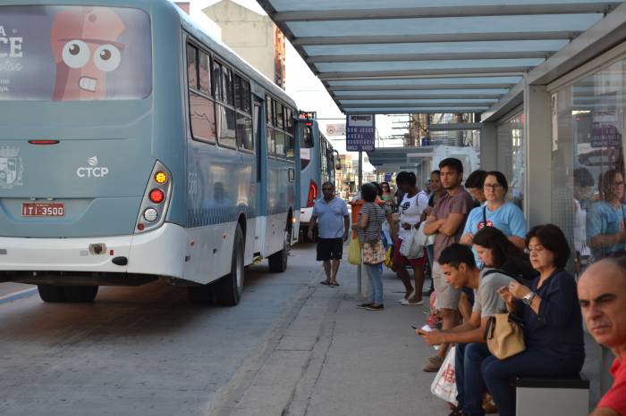 Rua General Osório será interrompida para o trânsito à tarde. Percurso de coletivos será pela rua Barão de Santa Tecla em trecho da Marechal Floriano até a avenida Bento Gonçalves