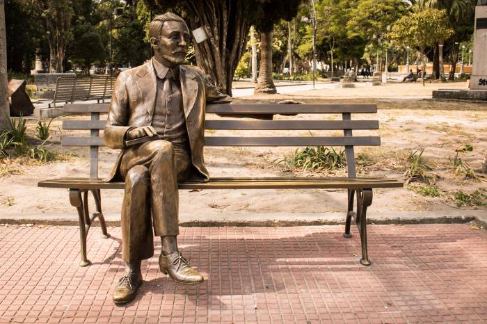 Em ato marcado para esta quinta-feira (9), às 11h, representantes do setor cultural e da comunidade renderão homenagens ao escritor de Contos Gauchescos