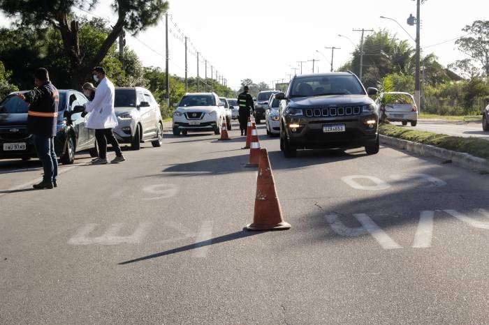 Segunda fase da ação reuniu órgãos de segurança e agentes de saúde para fiscalizar o cumprimento de decretos municipais e informar sobre a Covid-19