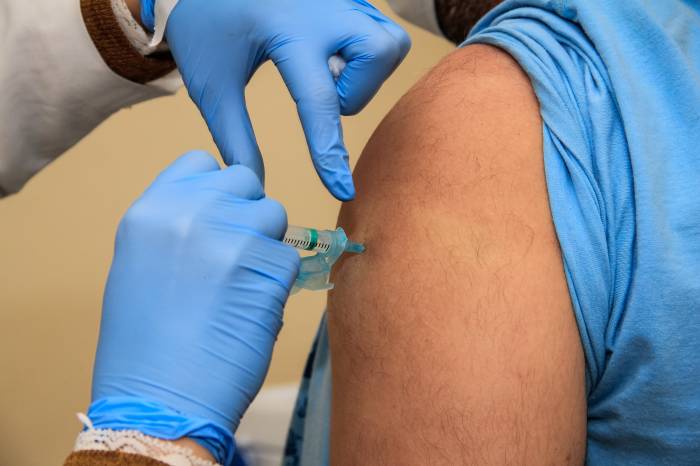 O número representa 8,3% do público-alvo da campanha de vacinação contra a Influenza na cidade