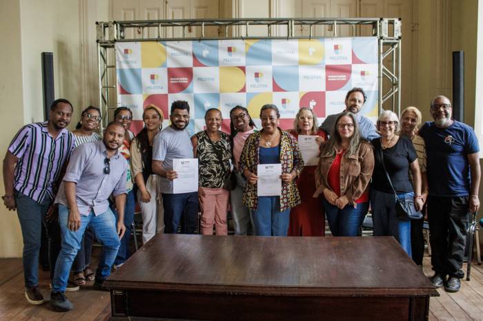 Os recursos são oriundos de indicação da deputada estadual Laura Sito e da deputada federal licenciada Reginete Bispo e contempla diversas secretarias