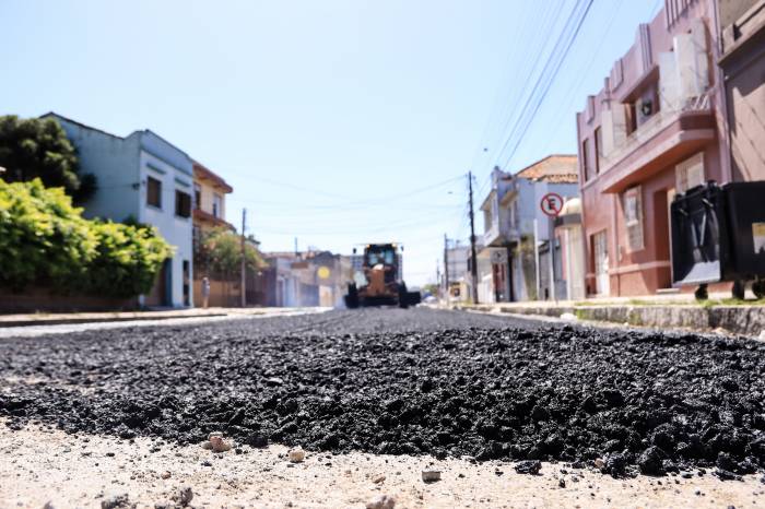 Obra de requalificação é realizada com recursos da Prefeitura e de emenda do deputado Daniel Trzeciak