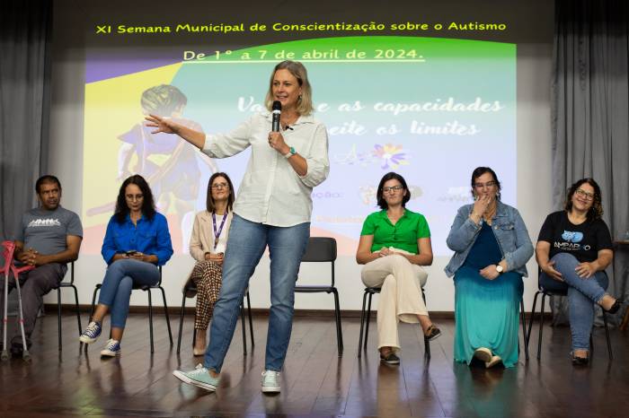 Evento reuniu profissionais e especialistas para debate e relatos de experiências sobre o tema