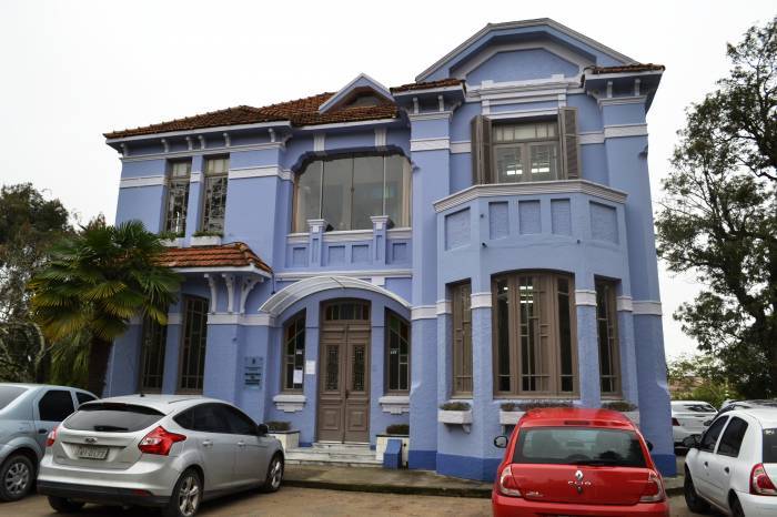 Técnicos atuam para restabelecer o sinal comprometido desde a quarta-feira (28)