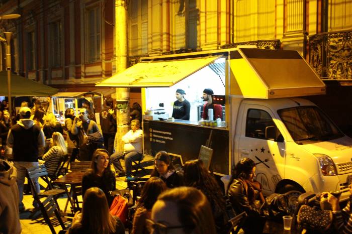Evento será no sábado (8) na rua Lobo da Costa