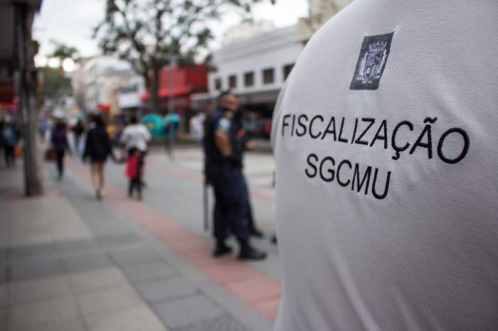 Ação inicia-se nesta quinta-feira e será realizada na região do Calçadão, até que a situação seja resolvida, a fim de coibir a ocupação indevida do espaço público
