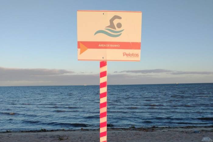 Placas foram colocadas na extensão do Pontal até a Colônia Z3, às margens da Lagoa dos Patos, a fim de demarcar áreas destinadas à pesca, ao esporte, à recreação e ao banho