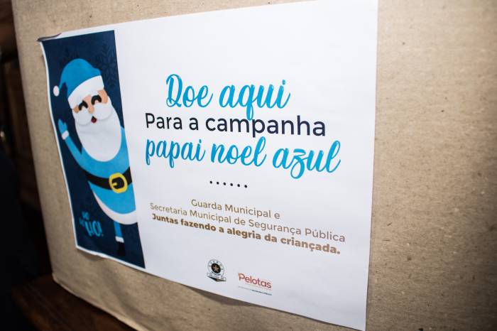 Abertura da iniciativa que busca arrecadar doces para as crianças e a primeira doação foram feitas pelo prefeito em Exercício, em cerimônia no Paço Municipal