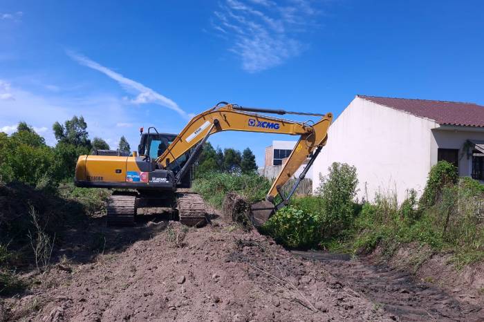 Estrutura de 1.630 metros começou a ser desobstruída pelo Departamento de Drenagem da Secretaria de Serviços Urbanos e Infraestrutura (Ssui)