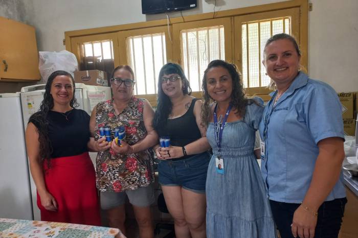 Ação ocorreu nesta sexta-feira (17) em benefício de profissionais da pesca da Colônia Z3 e Pontal da Barra
