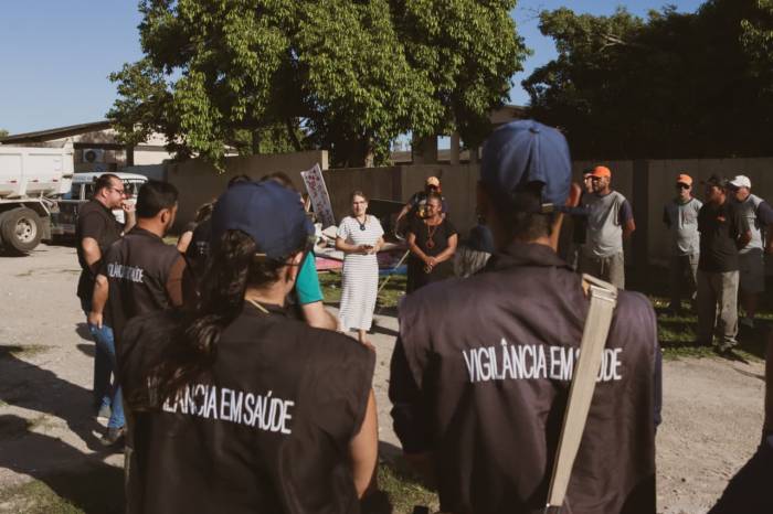 Ação integrada entre as secretarias de Saúde (SMS) e de Serviços Urbanos e Infraestrutura (Ssui) atua na Gotuzzo nesta quinta-feira (29)