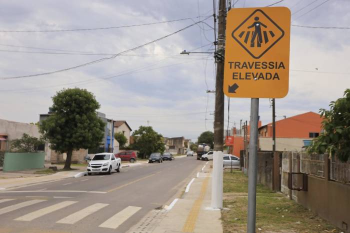 Rua Juvenal Miller recebeu pavimentação en asfalto, sinalização viária e calçadas com acessibilidade, com investimento de R$700 mil