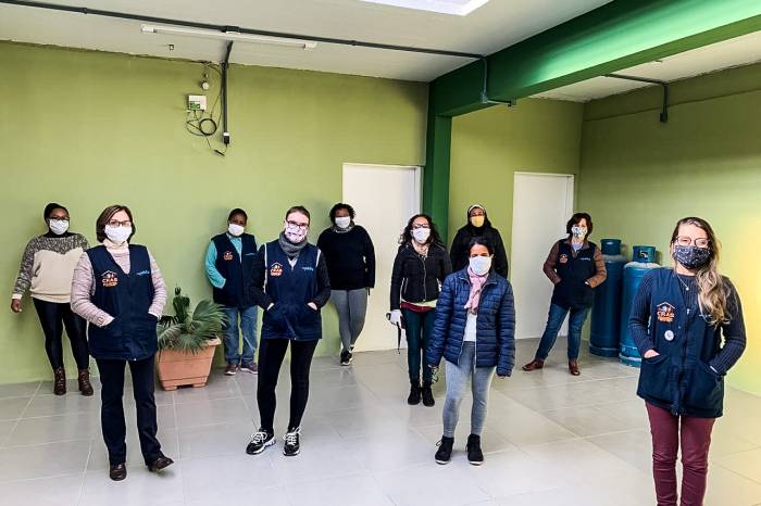 ­Nas áreas da saúde e assistência social, essenciais no enfrentamento da pandemia, as mulheres representam mais de 80% dos trabalhadores