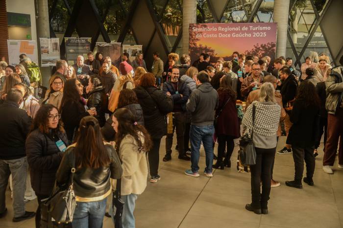 O turismo na região, suas referências e potencialidades em debate durante dois dias de evento no auditório do Sicredi