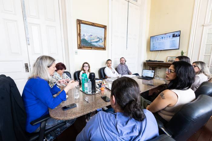 Em reunião no gabinete, foram abordadas estratégias para garantir sustentabilidade e eficiência no futuro Hospital Regional de Pronto Socorro de Pelotas