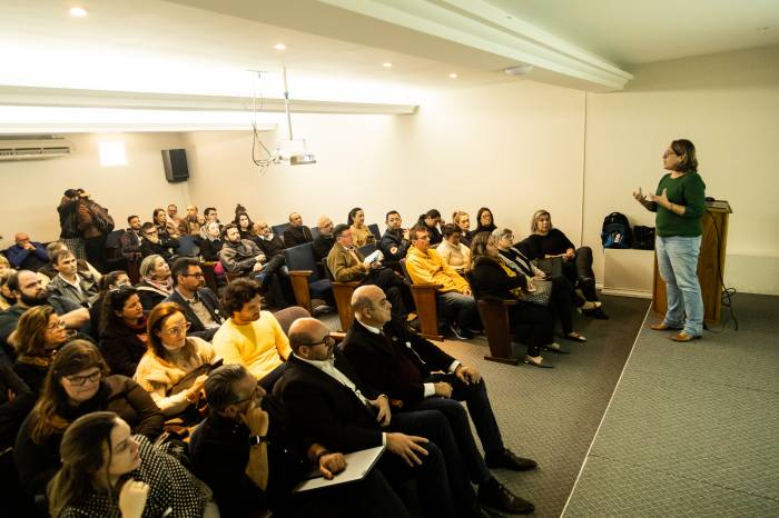 Estratégias de enfrentamento regional pós-pandemia da Covid-19 foram tratadas entre secretários de saúde, universidades, hospitais e prefeitos da Azonasul