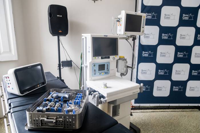 Com recursos de emenda parlamentar, instituição foi beneficiada com instrumentos e aparelhos voltados aos atendimentos hospitalares