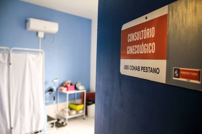 Prefeita Paula Mascarenhas e o deputado federal Afonso Hamm (PP) visitaram o local que ganhou mais três consultórios e uma sala de vacinas, com investimentos de emenda parlamentar e contrapartida do Município