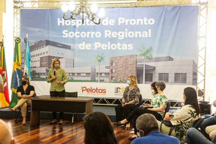 Visita foi articulada pela Organização Pan-americana de Saúde, que considerou o modelo de gestão de Pelotas, devido ao trabalho intersetorial e horizontal, como experiência exitosa no enfrentamento à pandemia da Covid-19