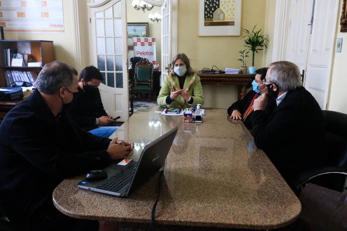 Proposta é criar parceria entre empresários e o poder público a partir do projeto Olho Vivo