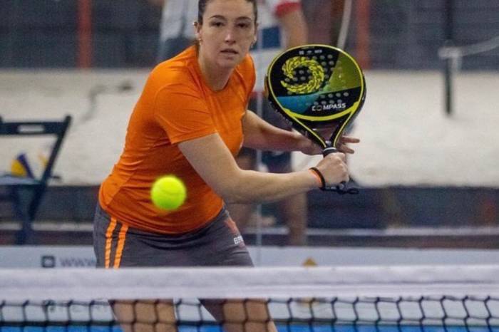 Atleta pelotense é uma das convocadas pela Confederação Brasileira de Pádel para representar o país no Campeonato Mundial no Oriente Médio