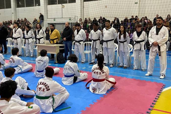 Parte importante da formação de atletas do Taekwondo, contou com 129 alunos