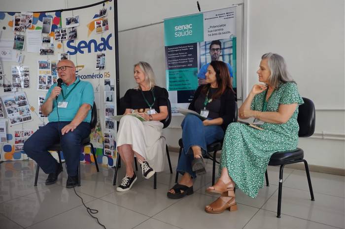 Evento debateu trajetória e desafios da categoria no SUS, reunindo profissionais de diversos setores em Pelotas