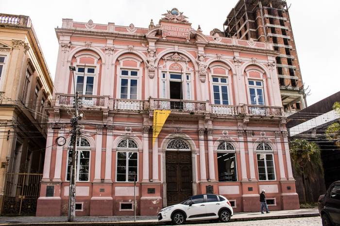 Escolas públicas e privadas podem se inscrever para visitação aos prédios históricos em atividade relativa ao Dia do Patrimônio que irá ocorrer no dia 19