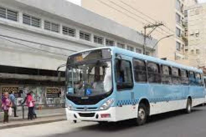 Entre as 22h de quarta-feira (2) até às 6h de segunda, haverá o fechamento total das atividades, sendo mantidos os serviços essenciais previstos pelo Decreto nº 6.413