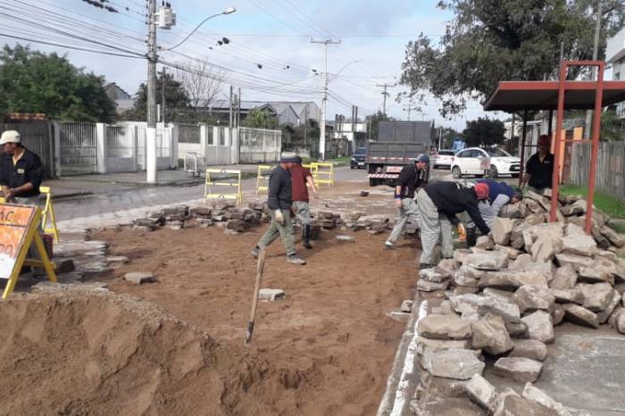 Nas proximidades do entroncamento com a Carlos Gotuzzo Giacoboni, pavimentação foi refeita em cerca de 80 metros de extensão