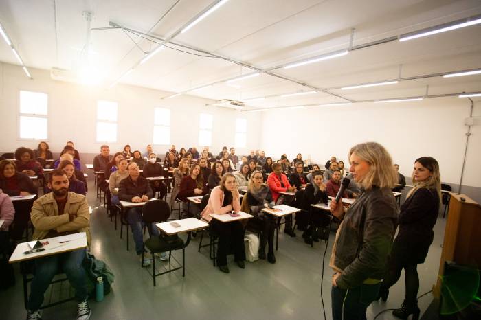 Evento, que acontece ao longo desta semana, é promovido pela Secretaria de Administração e Recursos Humanos por meio da Escola de Gestão Pública, para qualificar e profissionalizar servidores