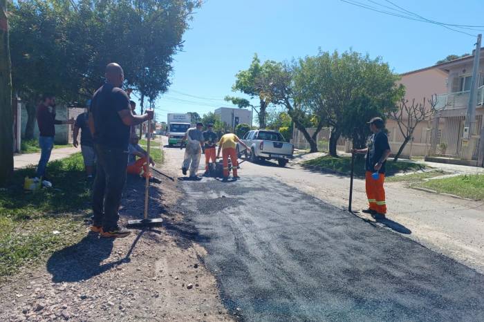 Equipes trabalharam também na avenida Ildefonso Simões Lopes, na Cacimba da Nação (Areal) e na rua Eva Godinho da Silva (Três Vendas)