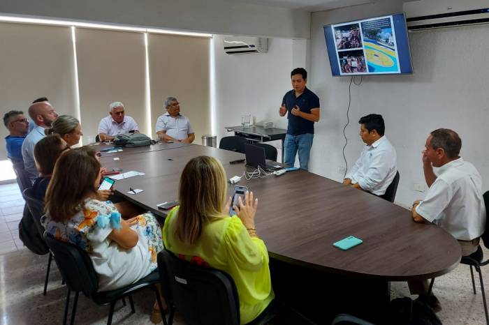 Visitas técnicas na cidade de Mérida marcaram o primeiro dia da missão da Frente Nacional de Prefeito no México