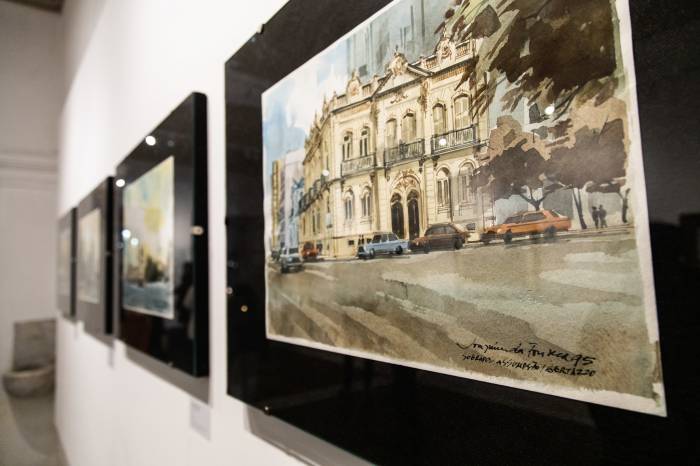 Espaço cultural recebe a mostra "Paisagens de Pelotas: a cidade vista na arte" e leva ao público imagens da cidade de acervos da Prefeitura e do Malg