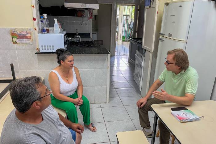 Escola está há quase três anos com duas salas interditadas